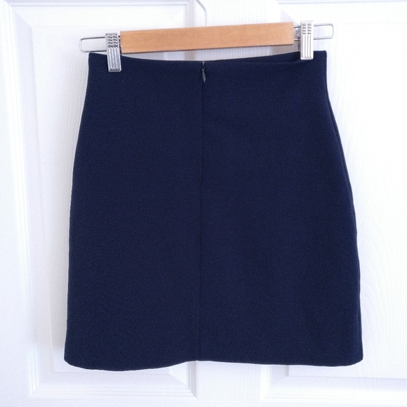 Classic Navy Blue A-Line Mini Skirt - Picture 5 of 6
